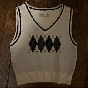 Hollister Cream and Green Argyle Sweater Vest